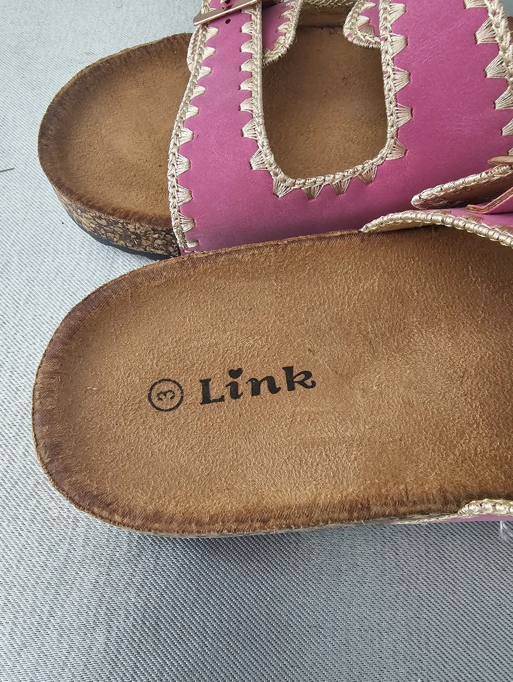 NWOT LINK Girls Pink Embellished Cork Slip On Sandals